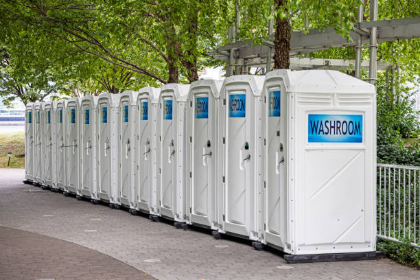Portable Toilet Options We Offer in Little Ferry, NJ